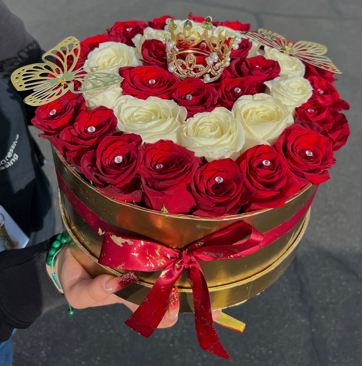 Luxury Rose Box – L & G FLOWER SHOP, Las Vegas NV