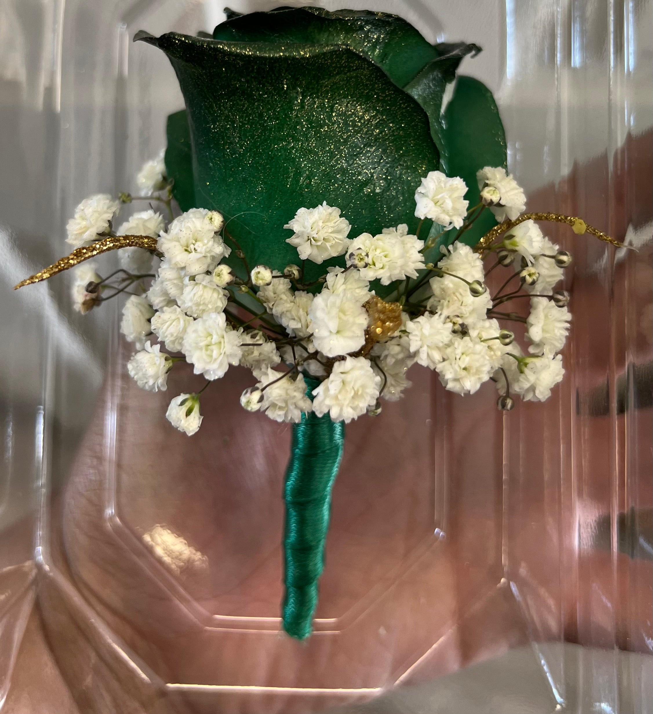 Emerald Rose Boutonniere flower arrangement | Las Vegas, NV | L & G Flower Shop Emerald Rose Boutonniere flower arrangement | Las Vegas, NV | L & G Flower Shop