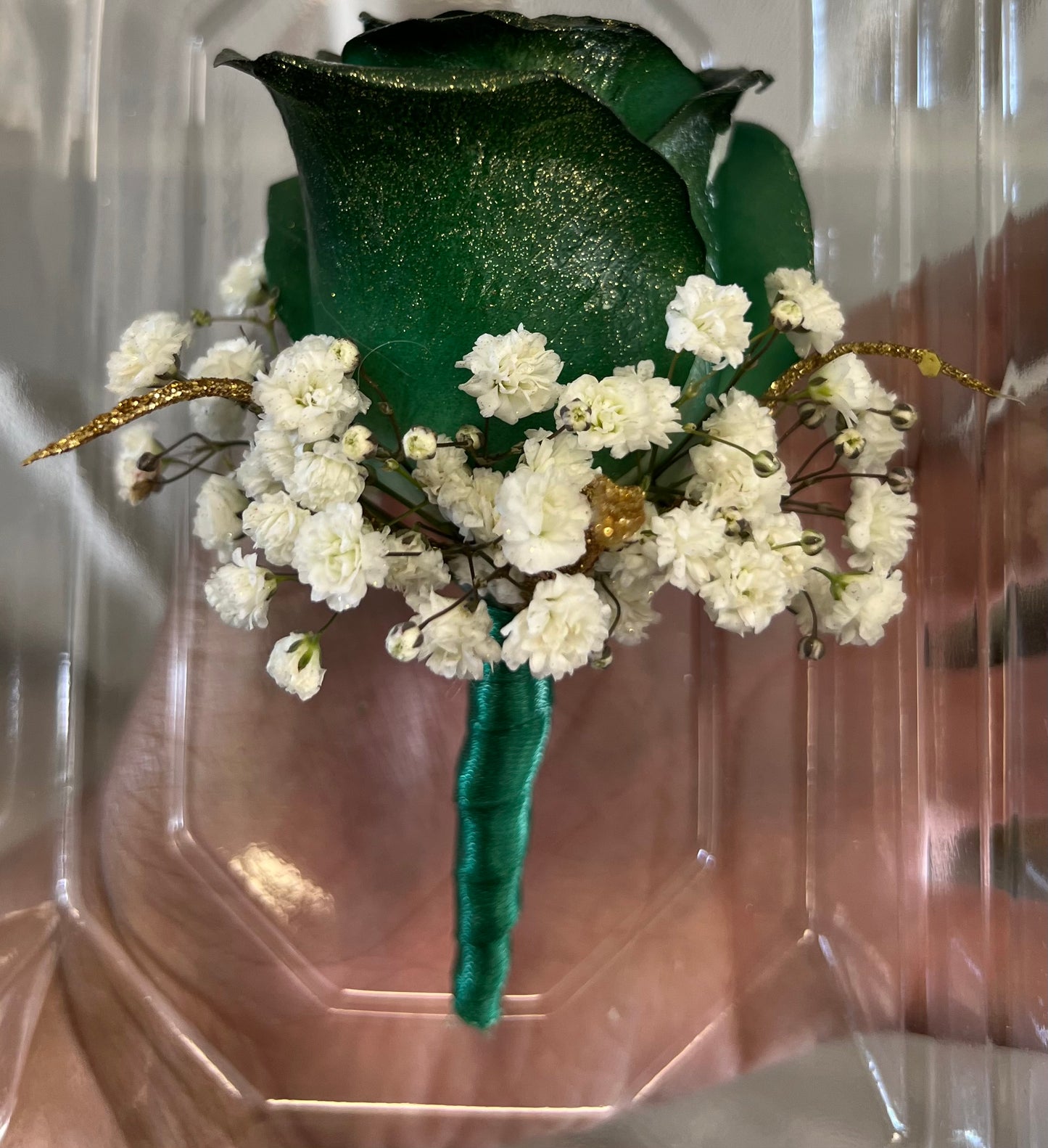 Emerald Rose Boutonniere – L & G FLOWER SHOP, Las Vegas NV