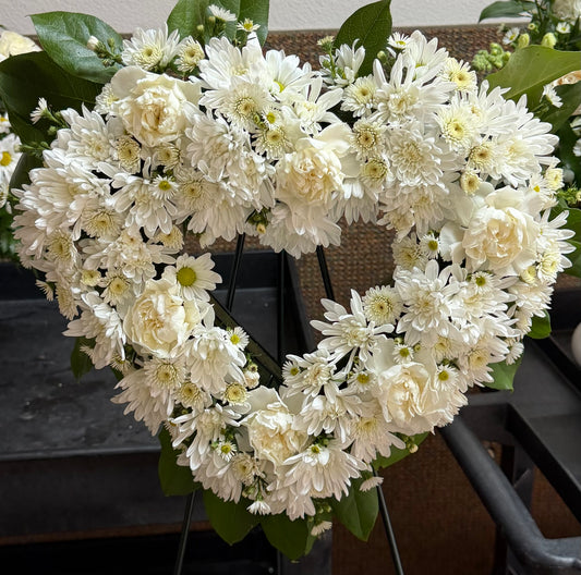 Small Heart Standing Spray - All White