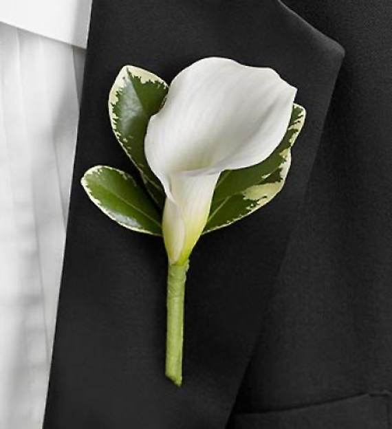 Calla Lily Boutonniere