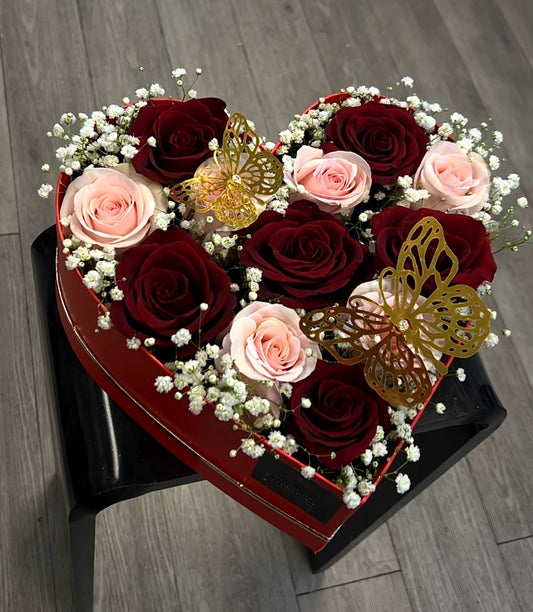 12 Mixed rose heart box